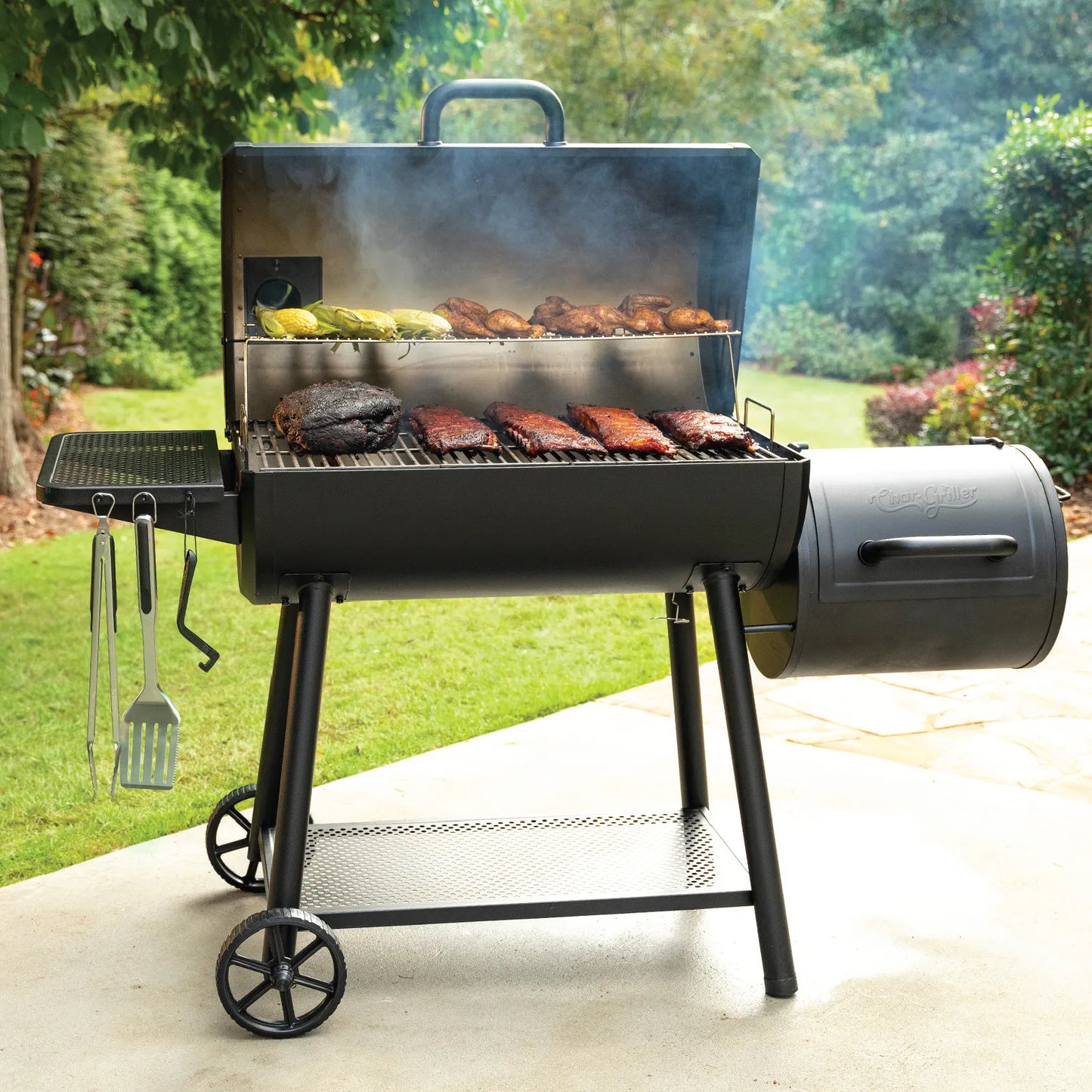 CHAR-GRILLER® SMOKIN' CHAMP™ OFFSET SMOKER
