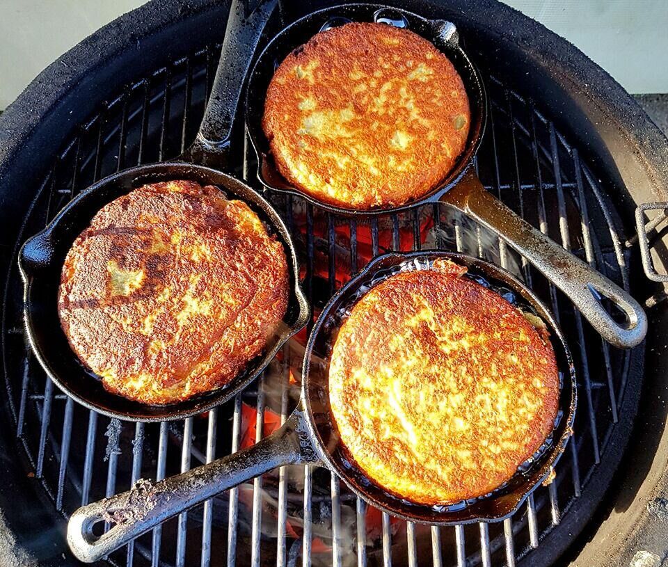 TOPQ Cast Iron Pan Small